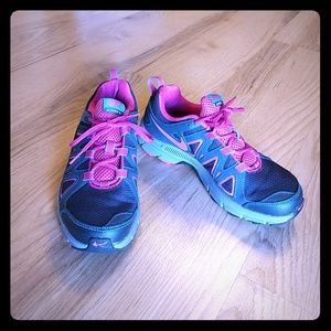 Nike trail running shoes